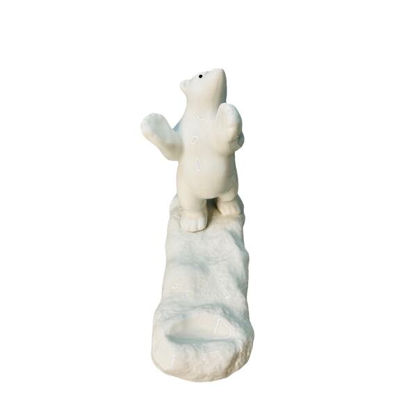 New Polar Bear White Ceramic Wine Bottle Holder Stand Rack Kitchen Bar Lodge - Picture 3 of 14